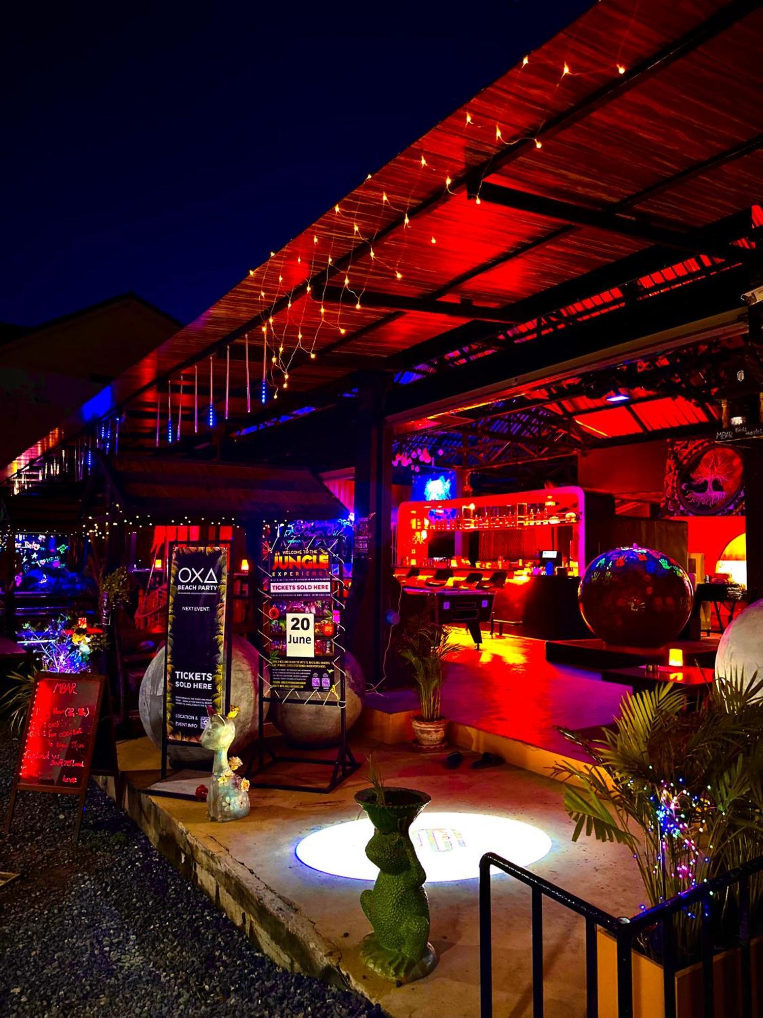 Mbar Hostel Haad Rin Exterior photo